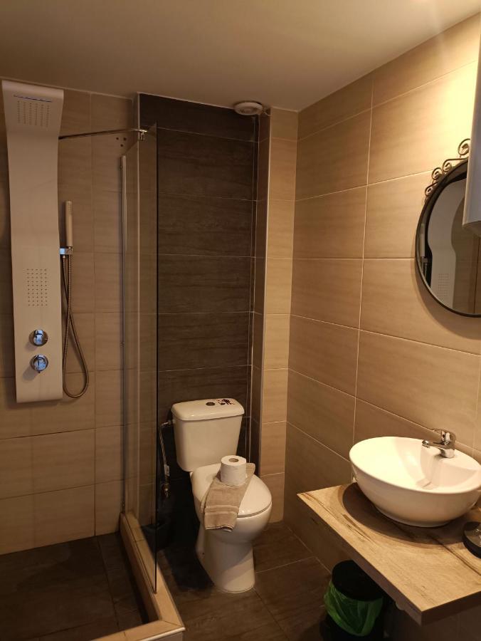 Salonikiou Beach Apartments Akti Salonikiou Exterior photo