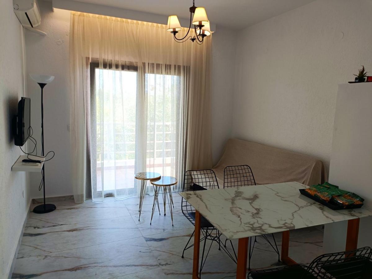 Salonikiou Beach Apartments Akti Salonikiou Exterior photo