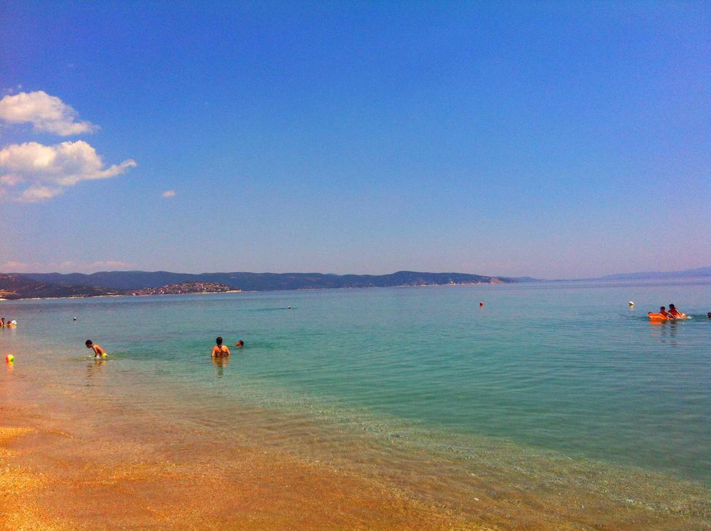 Salonikiou Beach Apartments Akti Salonikiou Exterior photo